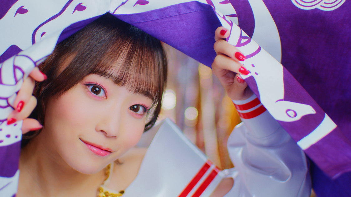 #ババババンビ「ゲイシャフジヤマ」MVより