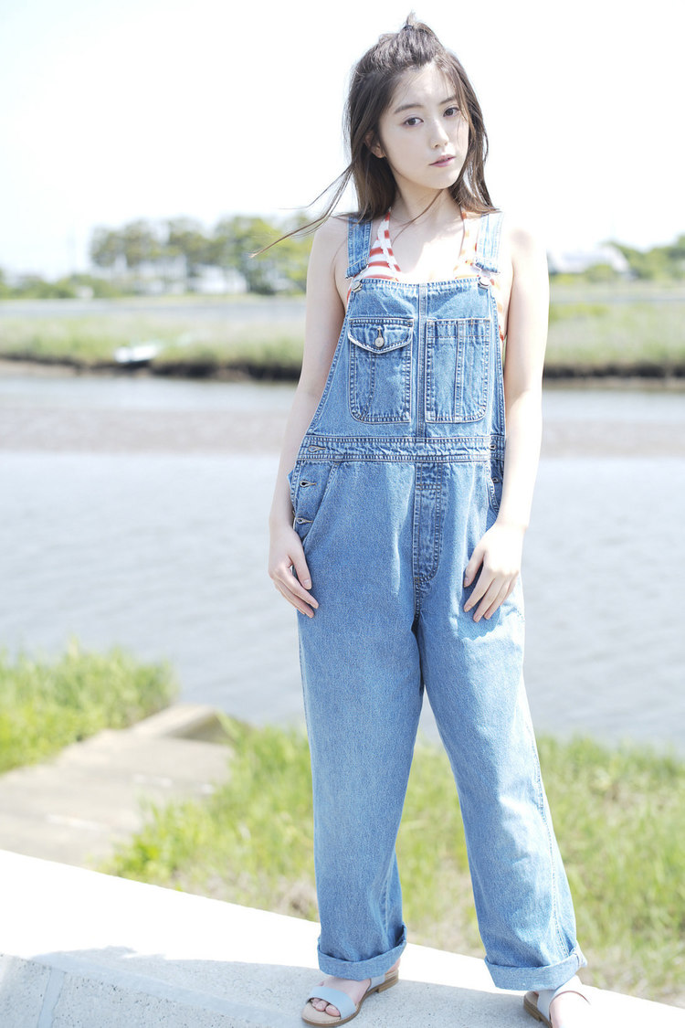 中野恵那『ヤングジャンプ』30号（集英社）(C)西村康