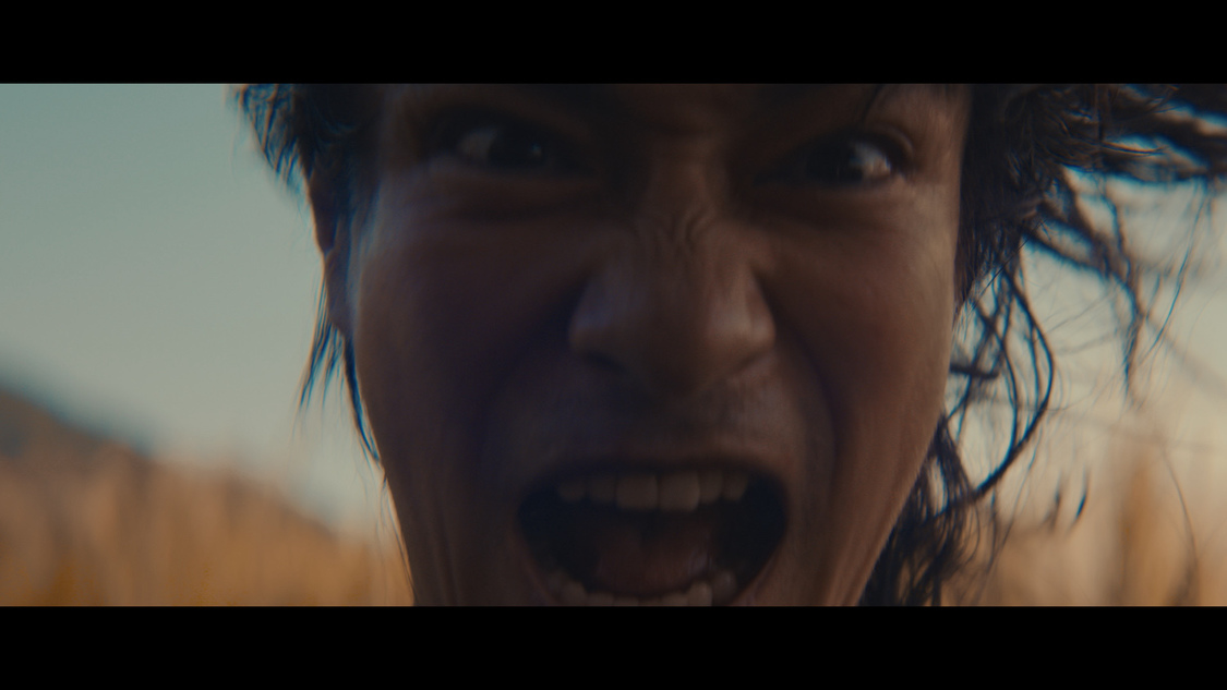 「サムライマック」新TV-CM「道を切り拓け」篇カット