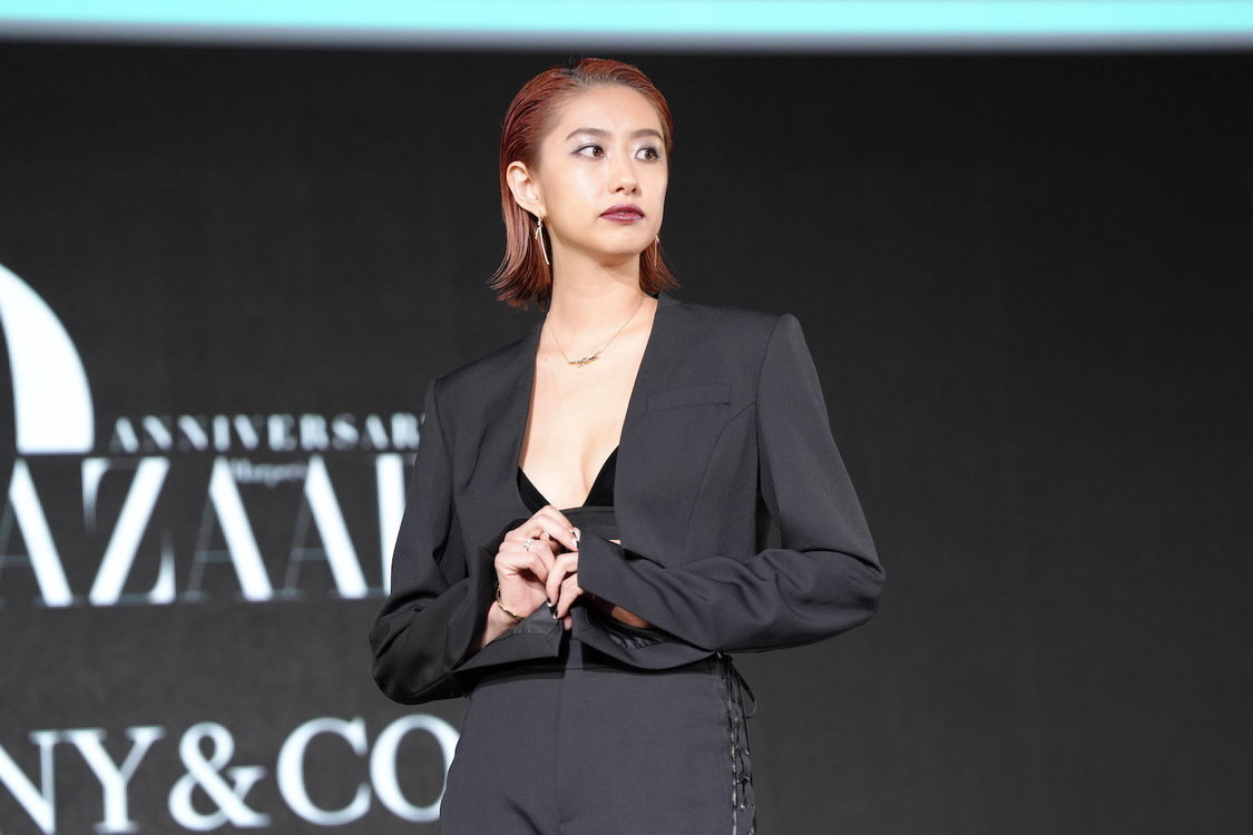 ＜Harper‘s BAZAAR 10th Anniversary Event＞（2023年10月17日）