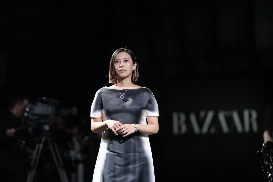 ＜Harper‘s BAZAAR 10th Anniversary Event＞（2023年10月17日）