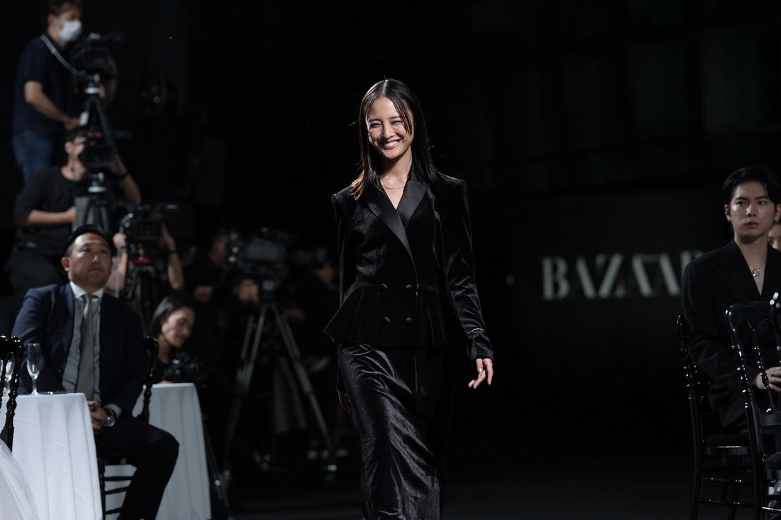 ＜Harper‘s BAZAAR 10th Anniversary Event＞（2023年10月17日）