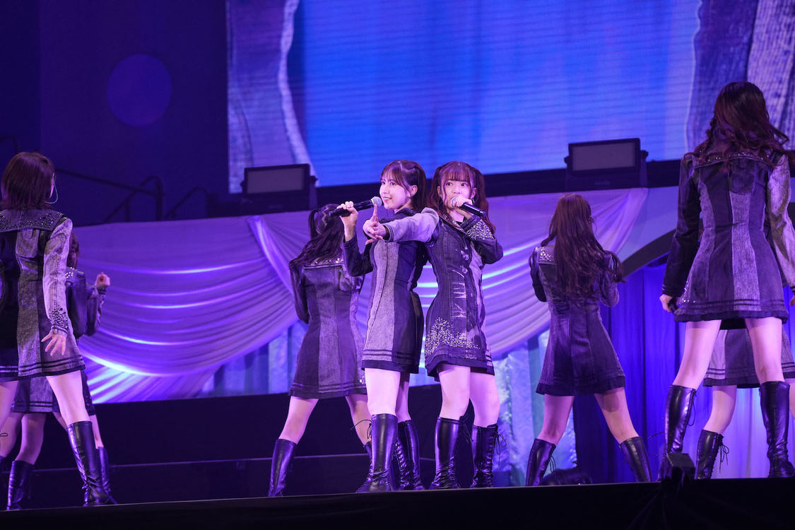 ＜MXまつり AKB48 62ndシングル「アイドルなんかじゃなかったら」発売記念コンサート〜劇場公演曲リクエストアワーセットリストベスト30〜＞日本武道館（2023年10月21日／ⒸAKB48）