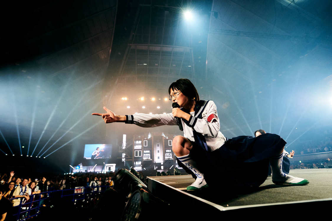 新しい学校のリーダーズ＜初アリーナワンマン2023『HAMIDASHITEIKU』＞東京体育館（2023年10月29日）