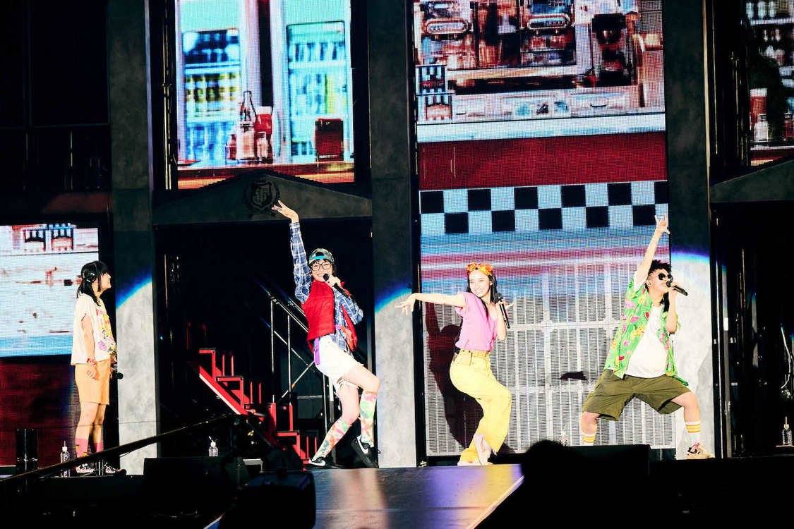 新しい学校のリーダーズ＜初アリーナワンマン2023『HAMIDASHITEIKU』＞東京体育館（2023年10月29日）