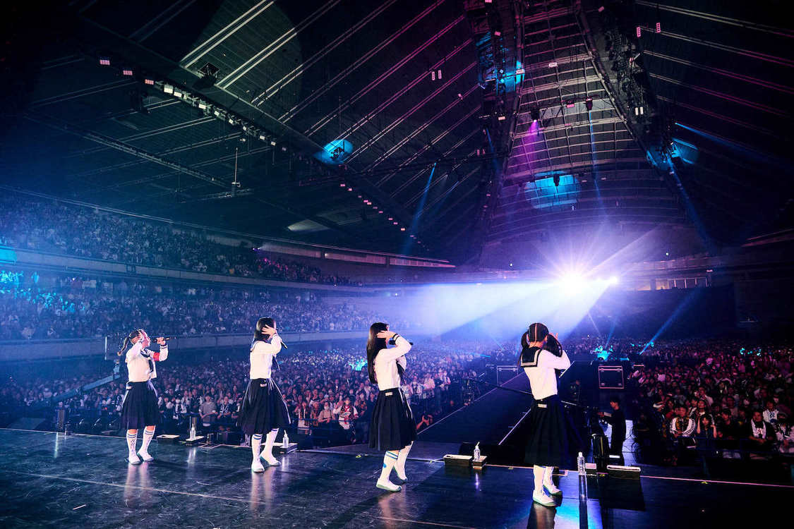 新しい学校のリーダーズ＜初アリーナワンマン2023『HAMIDASHITEIKU』＞東京体育館（2023年10月29日）