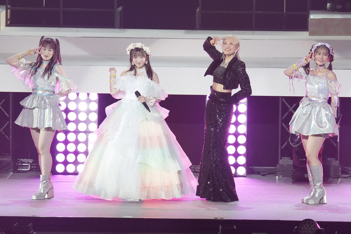 ＜つばきファクトリー コンサートツアー 2023秋 可惜夜〜山岸理子・岸本ゆめの 卒業スッぺシャル〜暁＞日本武道館（2023年11月6日）