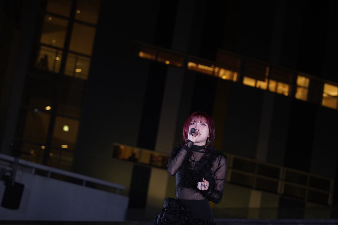 ＜岡田奈々 ソロデビューアルバム「Asymmetry」リリース&26th Birthday Special Event＞アーバンドック ららぽーと豊洲 シーサイドデッキメインステージ（2023年11月7日）