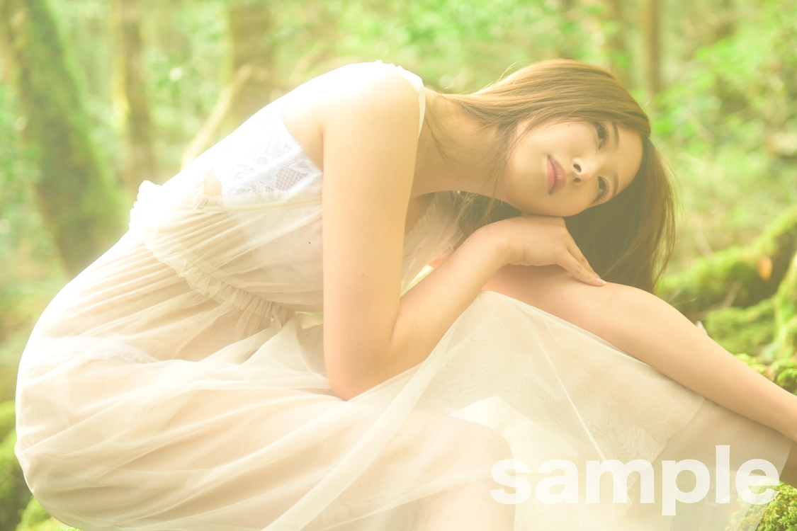 そちおデジタル写真集『Sylph』より