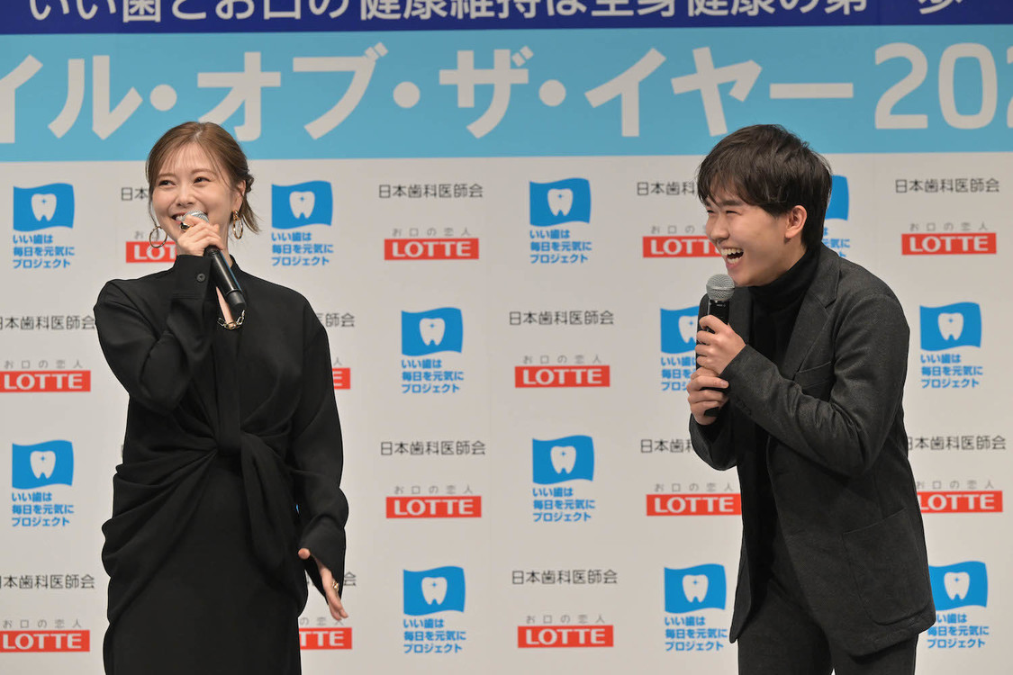 ＜ベストスマイル・オブ・ザ・イヤー2023＞授賞式（2023年11月8日）