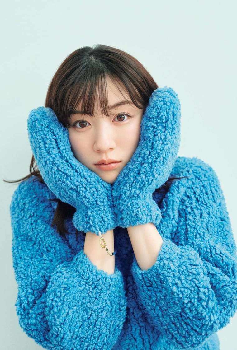 『永野芽郁オフィシャルカレンダー2024』楽天ブックス特典イメージ