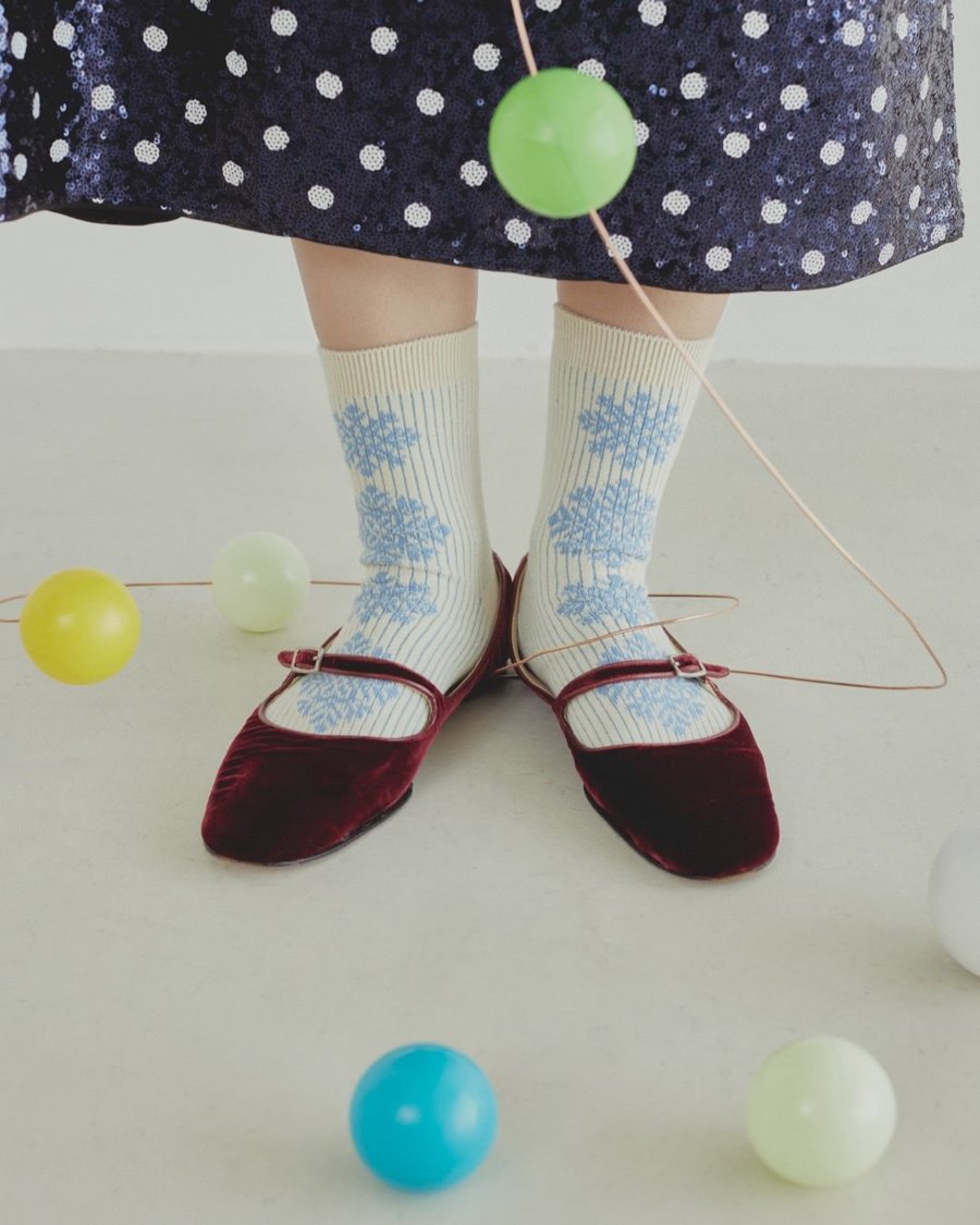 靴下屋「2023冬コレクション」