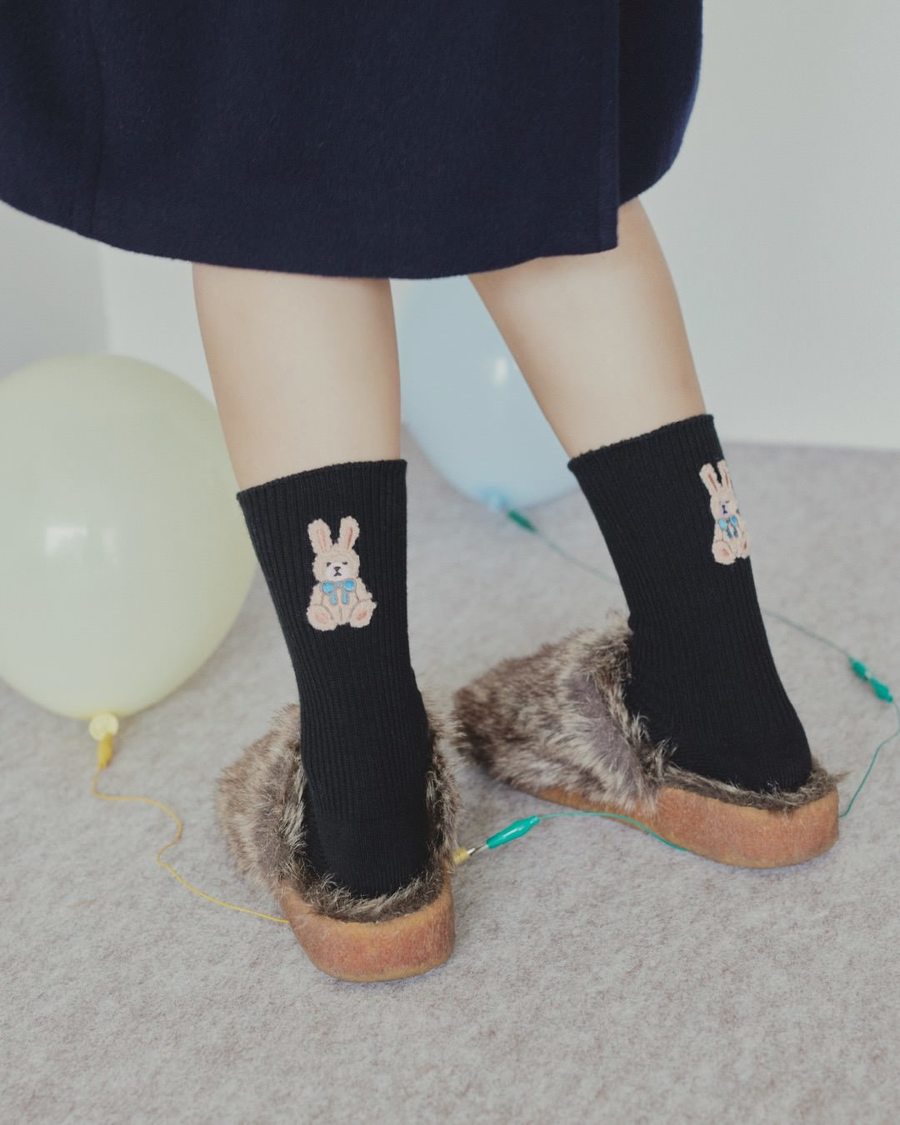 靴下屋「2023冬コレクション」