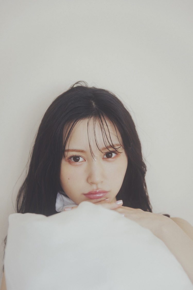 『and MIKANA vol.01』より