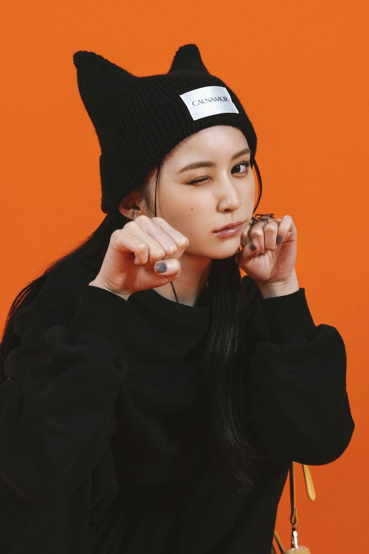 『and MIKANA vol.01』より