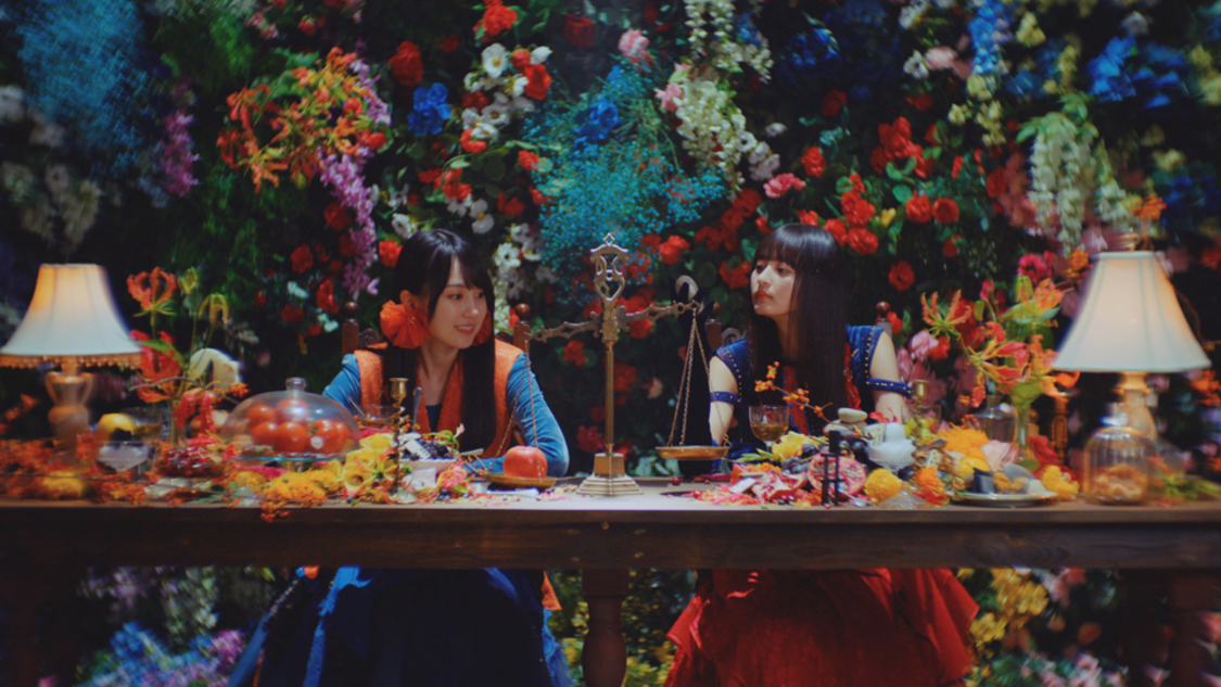 乃木坂46「Monopoly」MVより