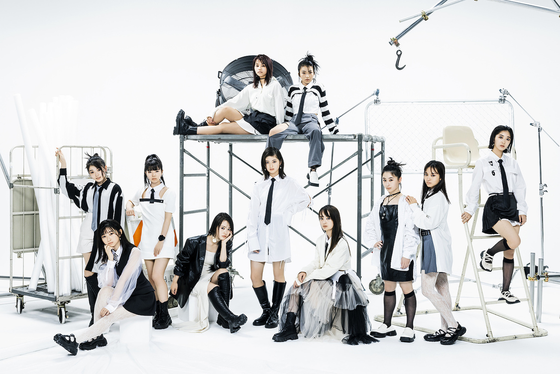 WHITE SCORPION（©OVERSE）