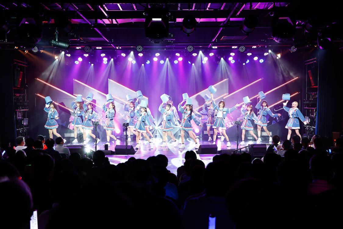 ＜HKT48劇場 12周年記念特別公演＞HKT48劇場（2023年11月26日／©︎ Mercury）