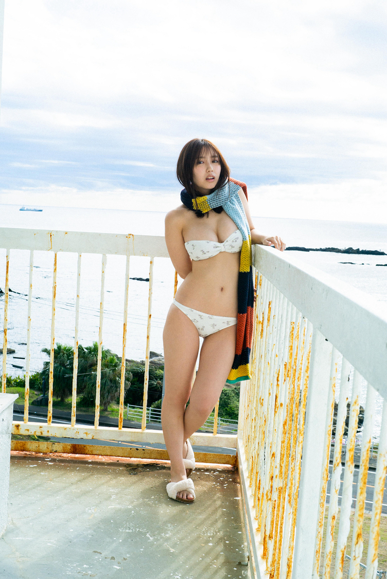 『blt graph.vol.97』（東京ニュース通信社刊） 撮影／細居幸次郎