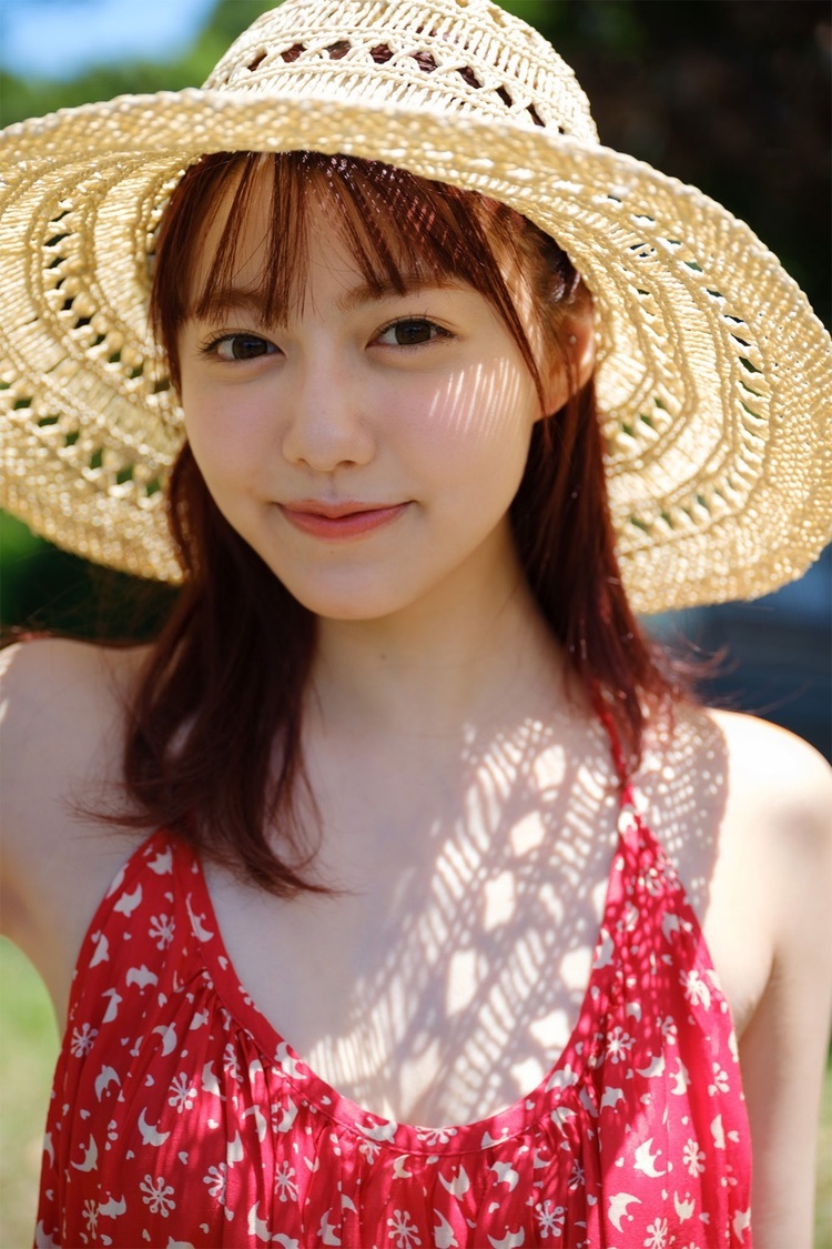 高橋かの（提供：週刊SPA!編集部　撮影：鈴木ゴータ　スタイリング：富田育子　ヘアメイク：听絵美子）