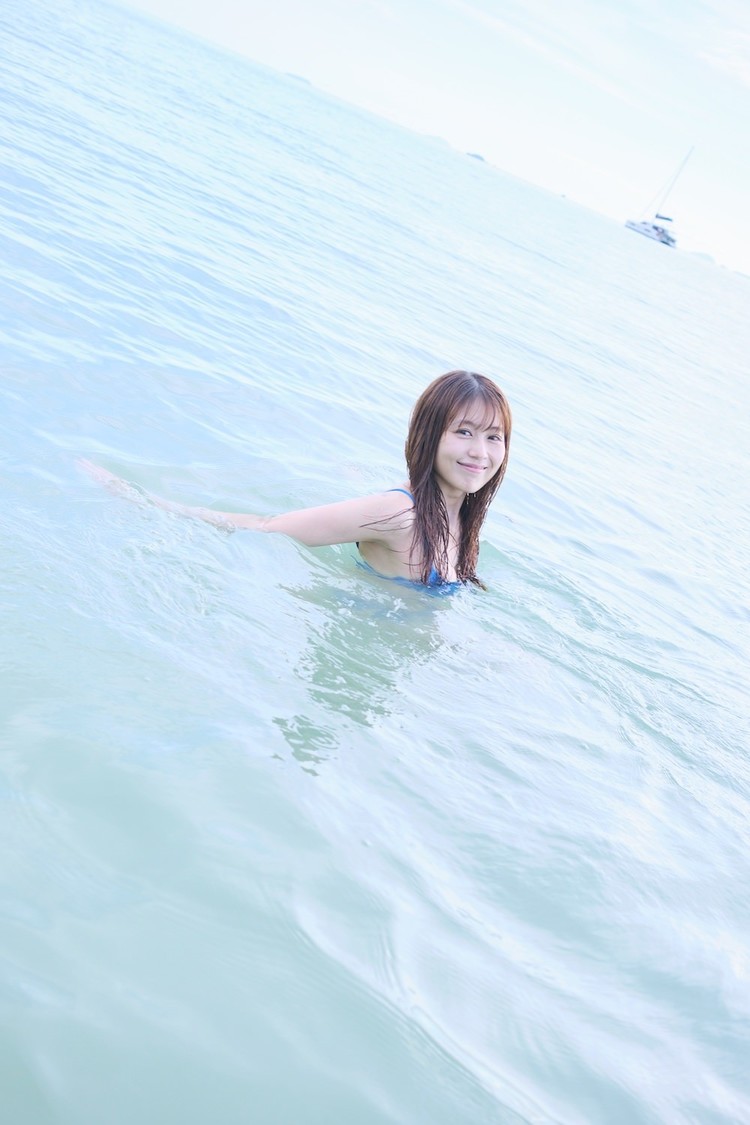 有村架純写真集『sou.』（2024年2月9日発売／撮影 今城純　©マガジンハウス）