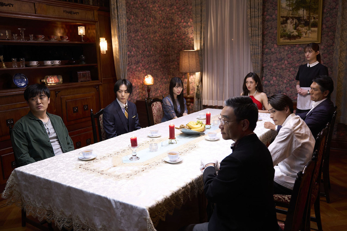 ©️2024 劇場版「マーダー★ミステリー 探偵・斑目瑞男の事件簿」フィルムパートナーズ