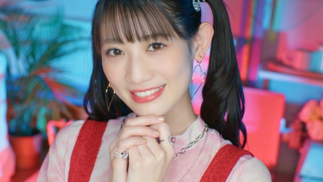 TEAM SHACHI「おとなりさん」ミュージックビデオより