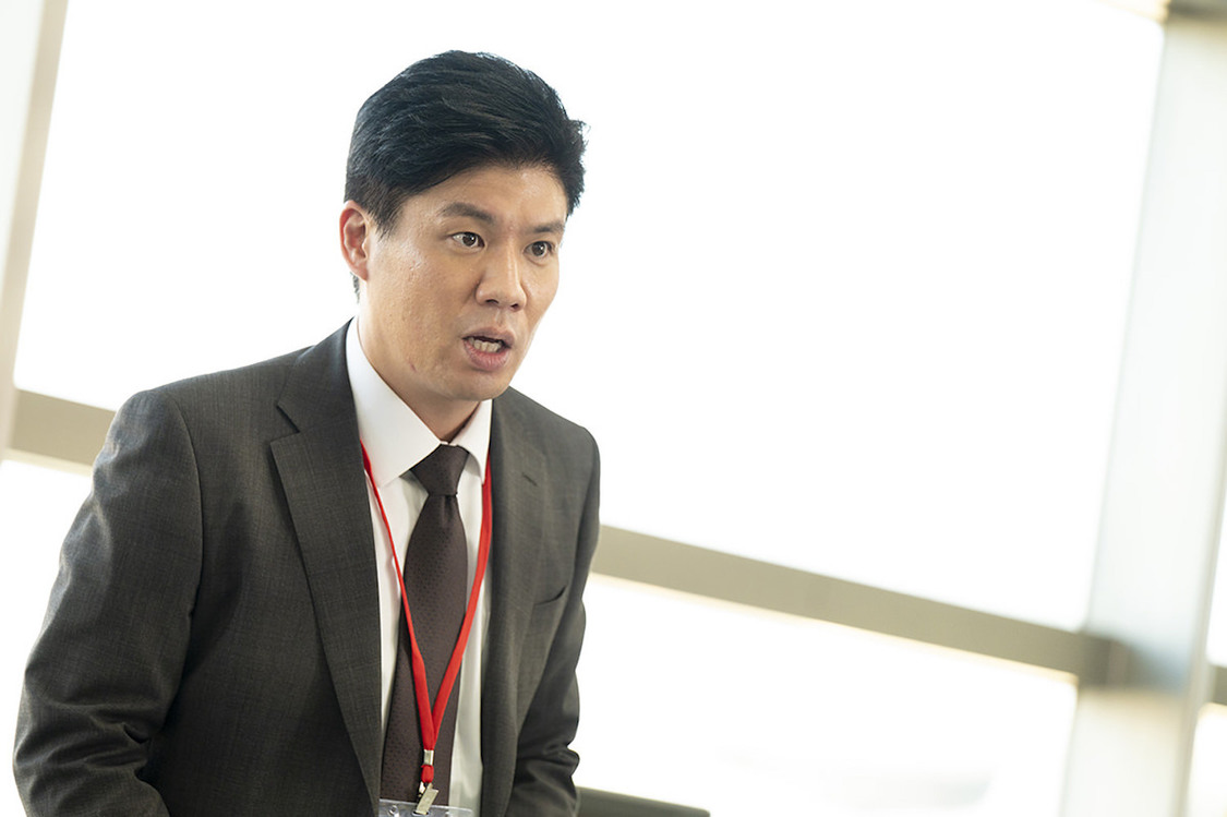 映画『コーヒーはホワイトで』場面写真より（©️映画「コーヒーはホワイトで」製作委員会）