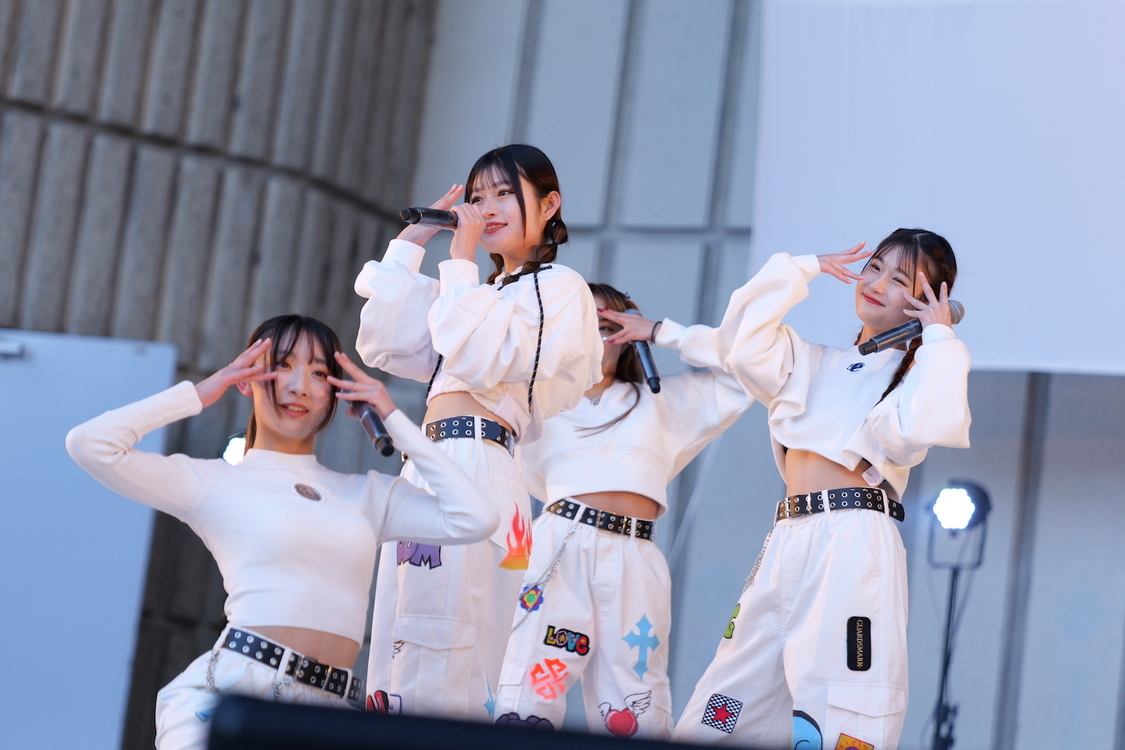 IVYJCT from Prime Stone＜ケンズカフェ東京 PRESENTS ガラフェス 〜日比谷野音 デリシャスサンデー〜＞日比谷野外大音楽堂（2023年12月17日）