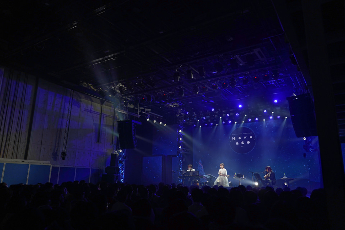 ＜AZUSA TADOKORO ACOUSTIC LIVE -KoroAco- vol.1＞白金高輪SELENE b2（2023年12月22日）