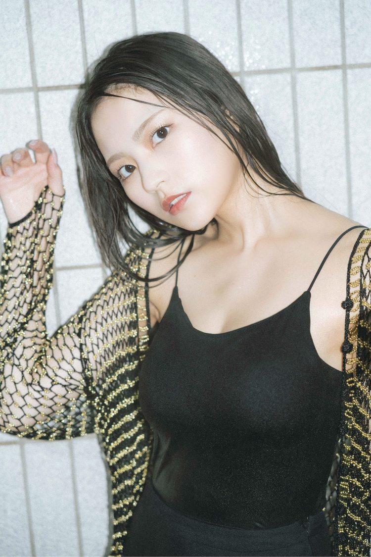 宇咲（#ババババンビ）『20±SWEET2023JANUARY』アザーカット（(C) 「20±SWEET 2024 JANUARY」（東京ニュース通信社刊） 撮影：カノウリョウマ）