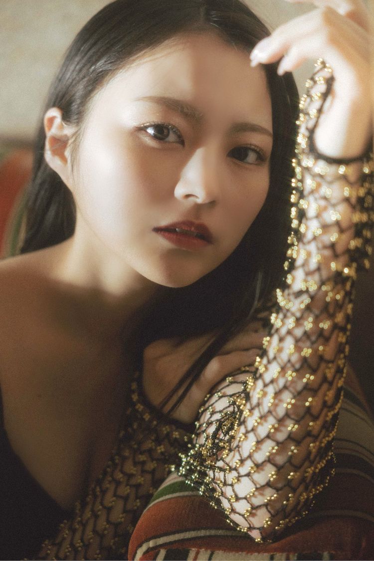 宇咲（#ババババンビ）『20±SWEET2023JANUARY』アザーカット（(C) 「20±SWEET 2024 JANUARY」（東京ニュース通信社刊） 撮影：カノウリョウマ）