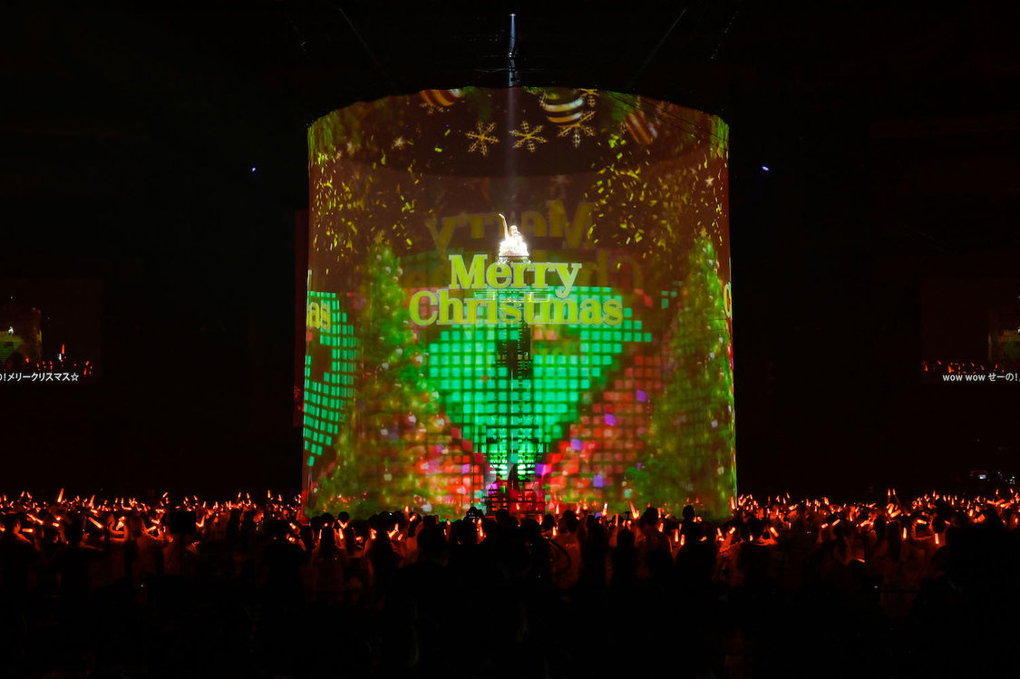 百田夏菜子＜Talk With Me Xmas Night ～シンデレラタイム～＞さいたまスーパーアリーナ（2023年12月25日／©︎上飯坂一・髙田真希子）