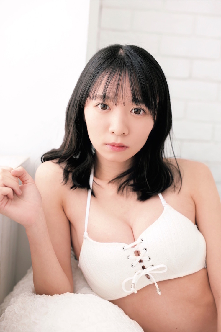 『Cream2月号』より