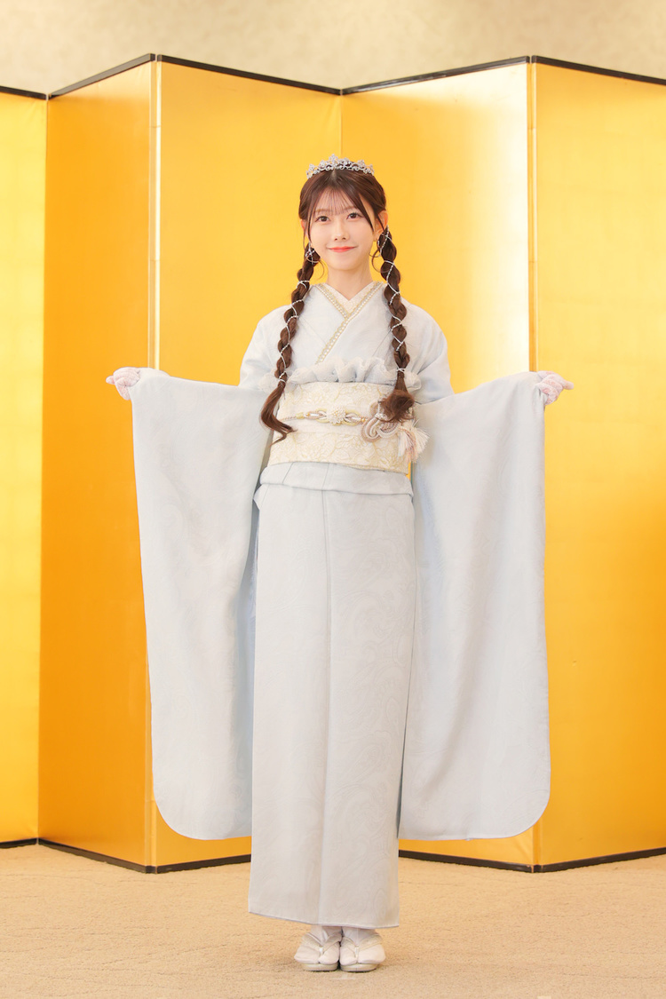 千葉恵里＜2024年 AKB48 二十歳のつどい＞神田明神（2024年1月8日／ⒸAKB48）