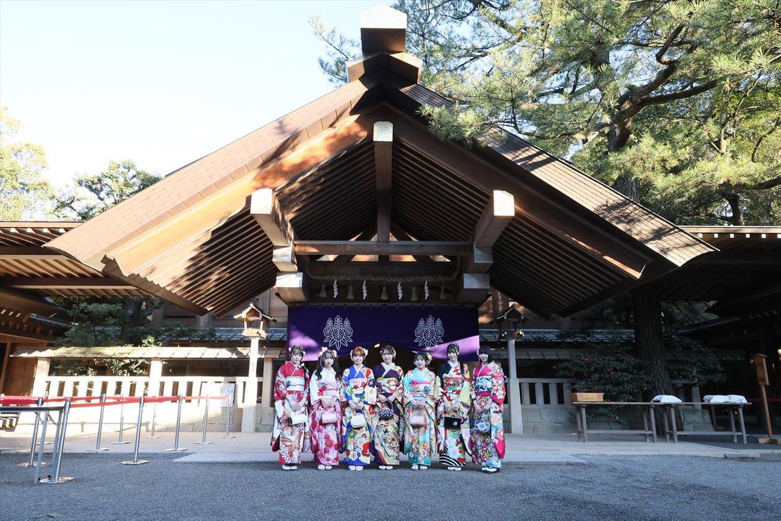 ＜SKE48 二十歳のつどい＞熱田神宮（2024年1月8日／©2024 Zest, Inc.／衣装協力：株式会社清水屋）