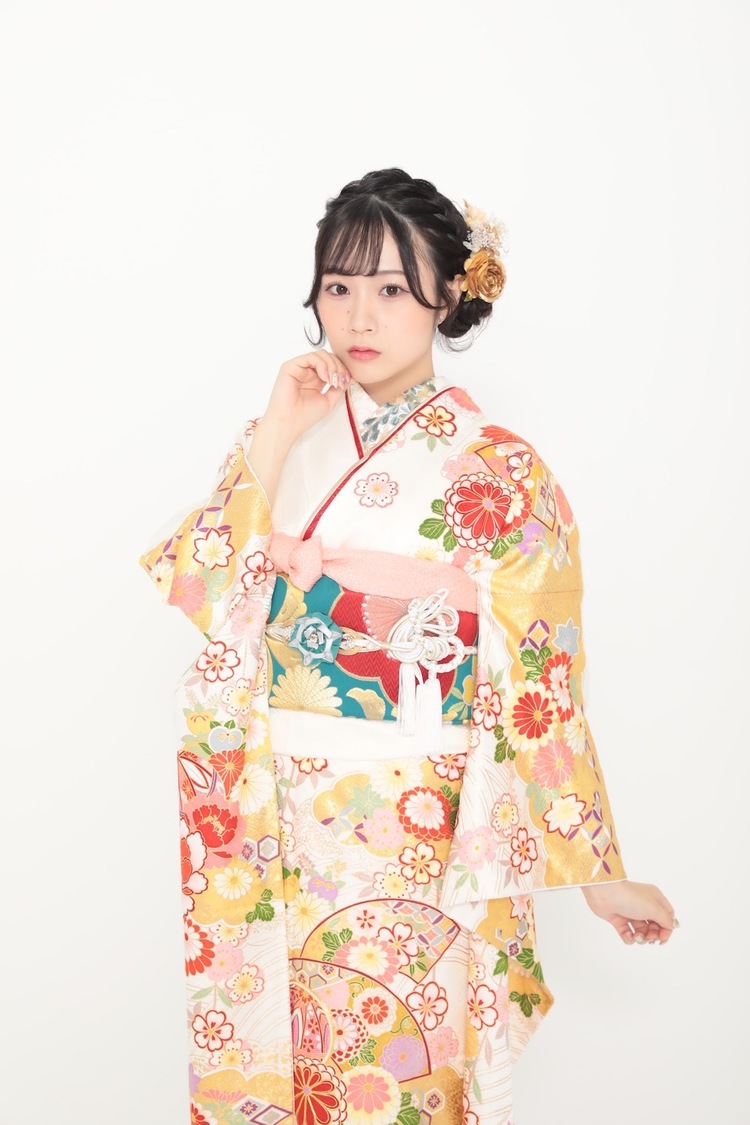 菅谷夏子（ideal peco）