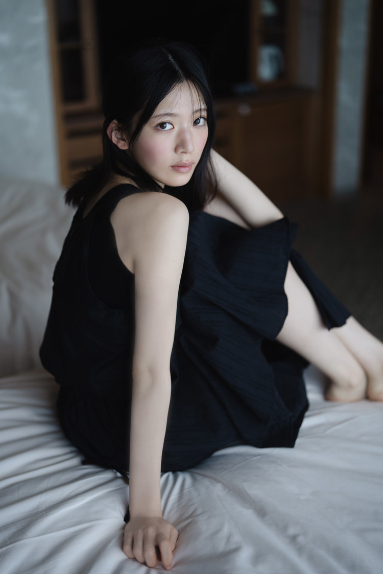 『blt graph.vol.98』（東京ニュース通信社刊／撮影：HIROKAZU）