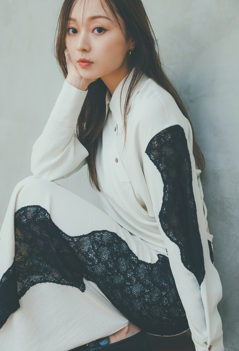 『美しくありたい』 より