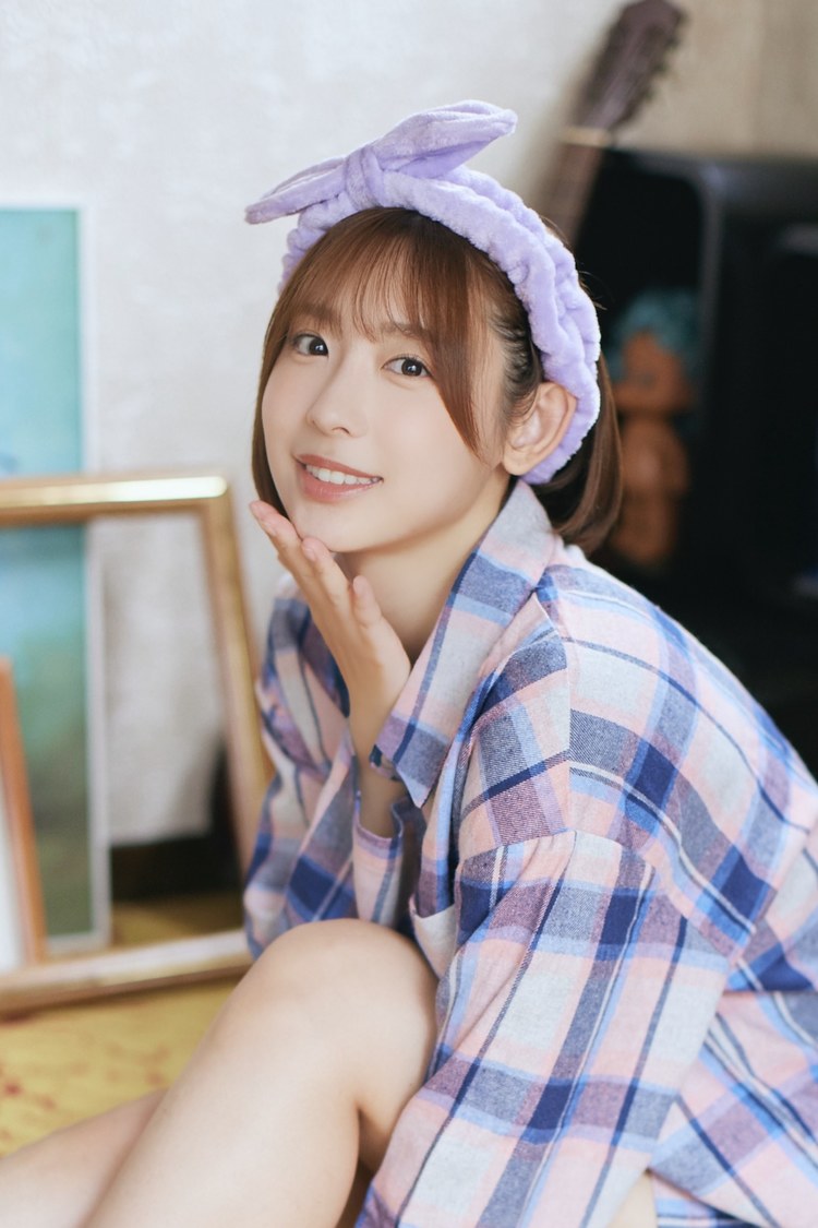 水湊みお（#ババババンビ）『ヤングガンガン』アザーカット（(C)撮影／フジシロタカノリ）