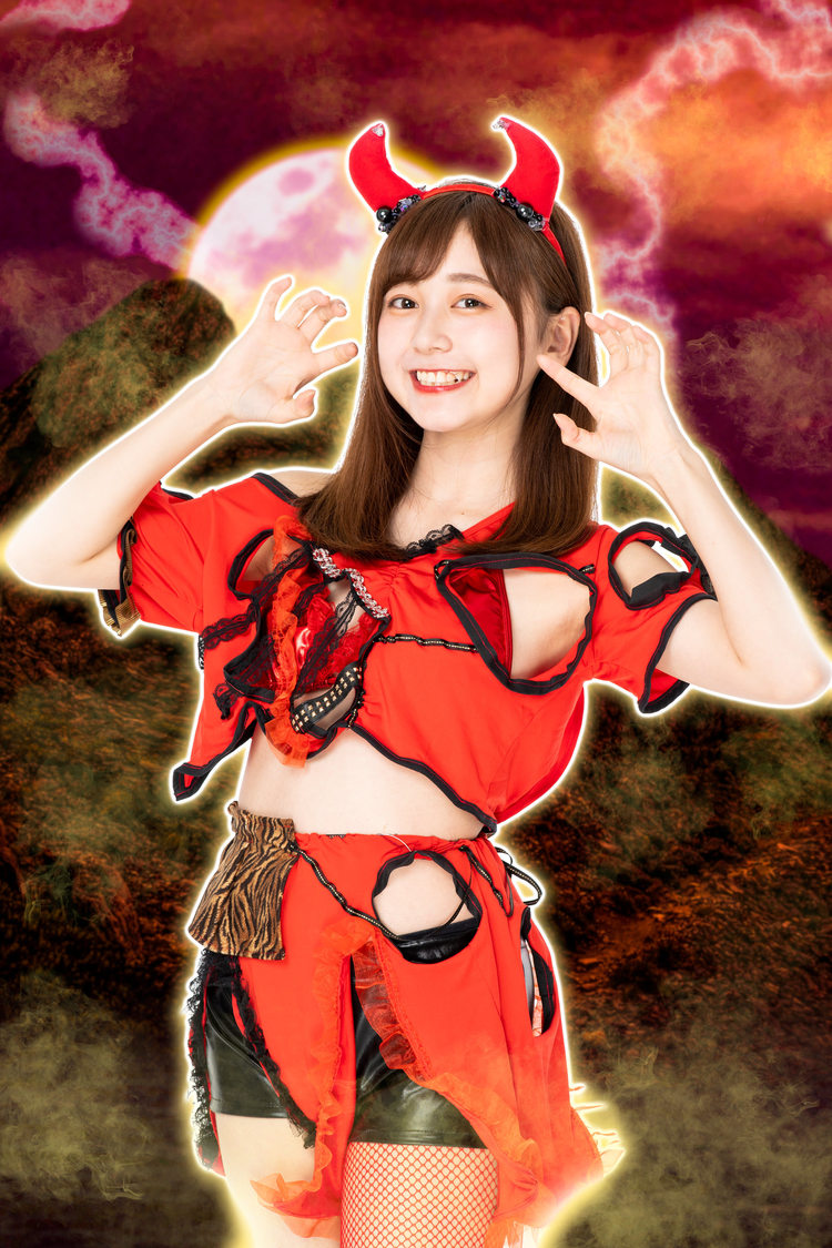 星乃夏未（Very Very Red Berry）