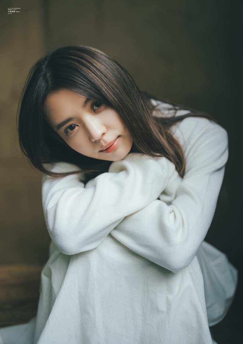 『B.L.T.2024年3月号』別冊付録：小林由依（櫻坂46） 両面超ビッグポスター（表）