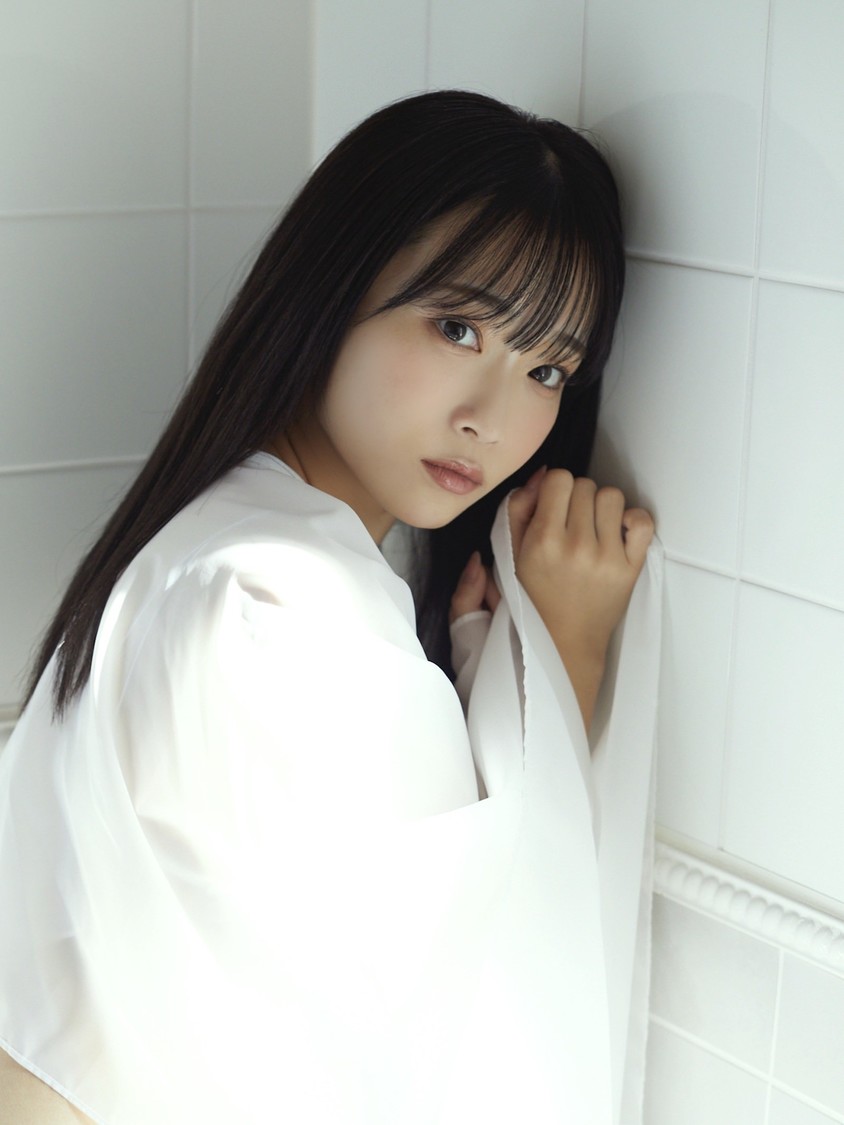 岸みゆ（#ババババンビ）『週刊プレイボーイ』アザーカット（(C)集英社／週刊プレイボーイ／撮影：大辻隆広）