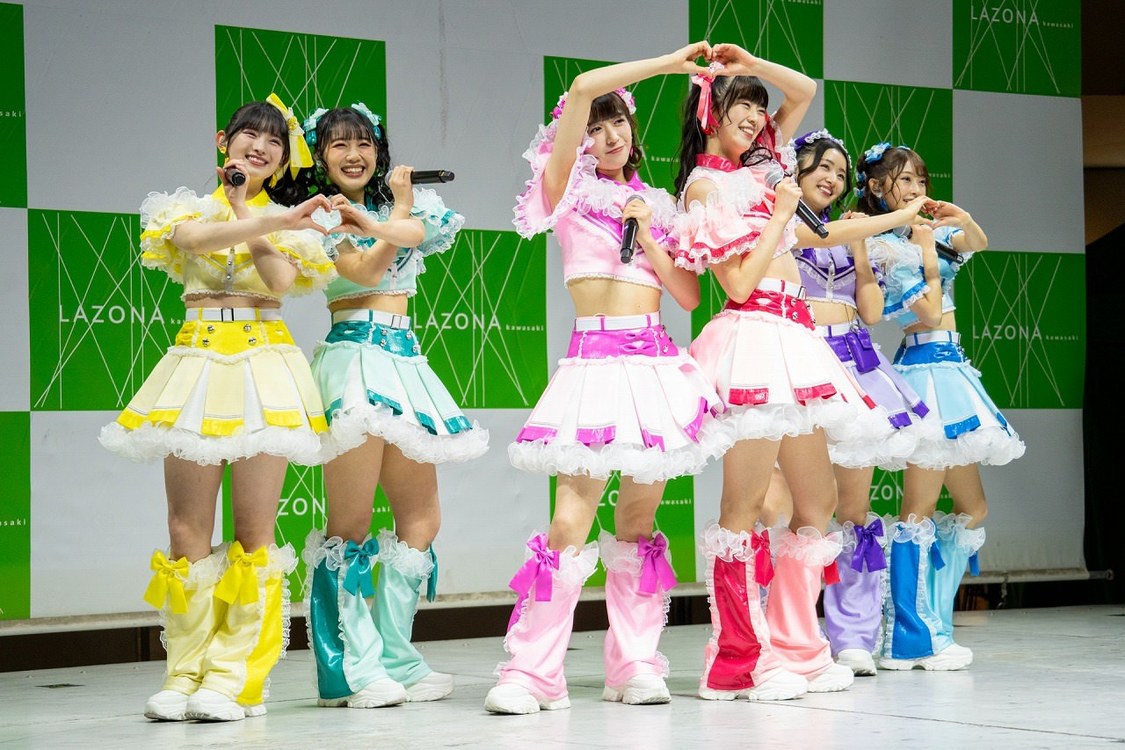 超ときめき♡宣伝部＜『ときめく恋と青春』リリース記念イベント＞ラゾーナ川崎 ルーファ広場（2024年1月24日）