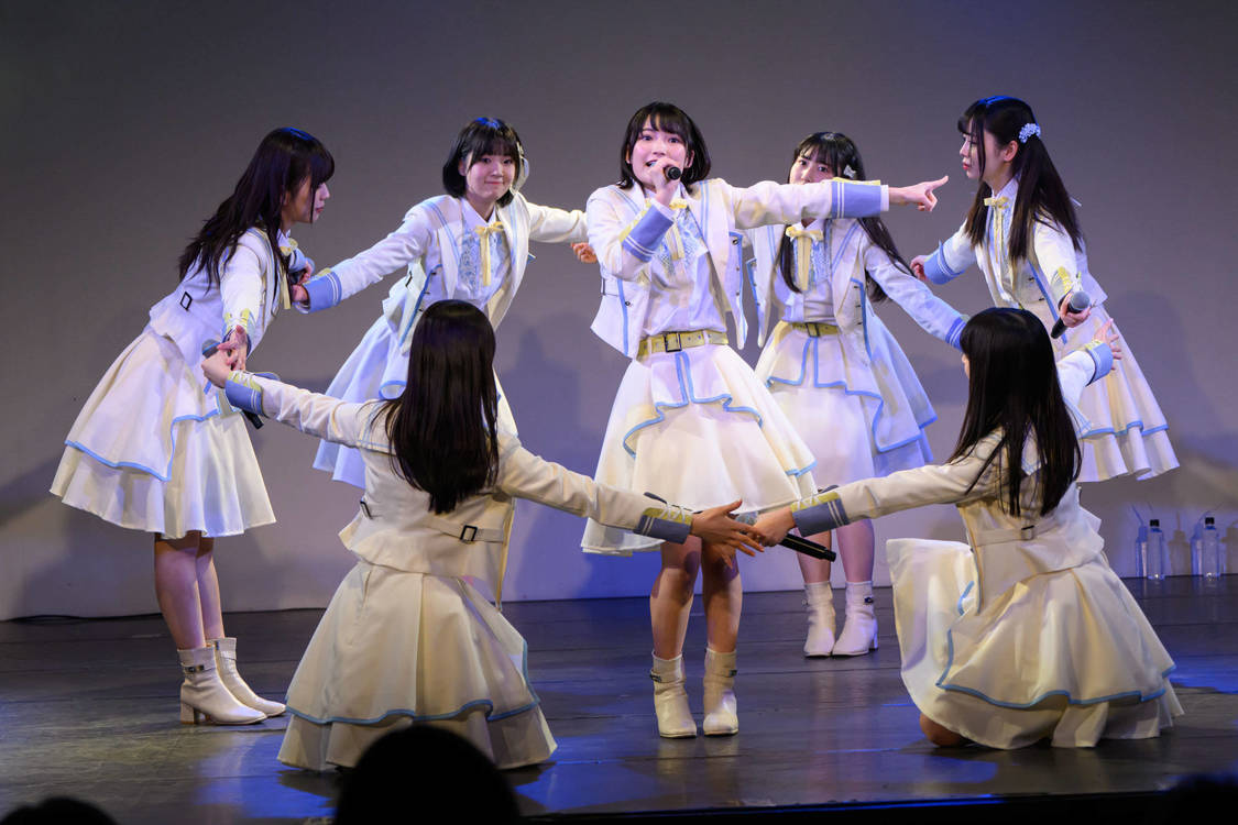 ＜新生ラストアイドル定期公演 vol1＞DDD 青山クロスシアター（2024年1月28日／©︎ GATE Inc.）