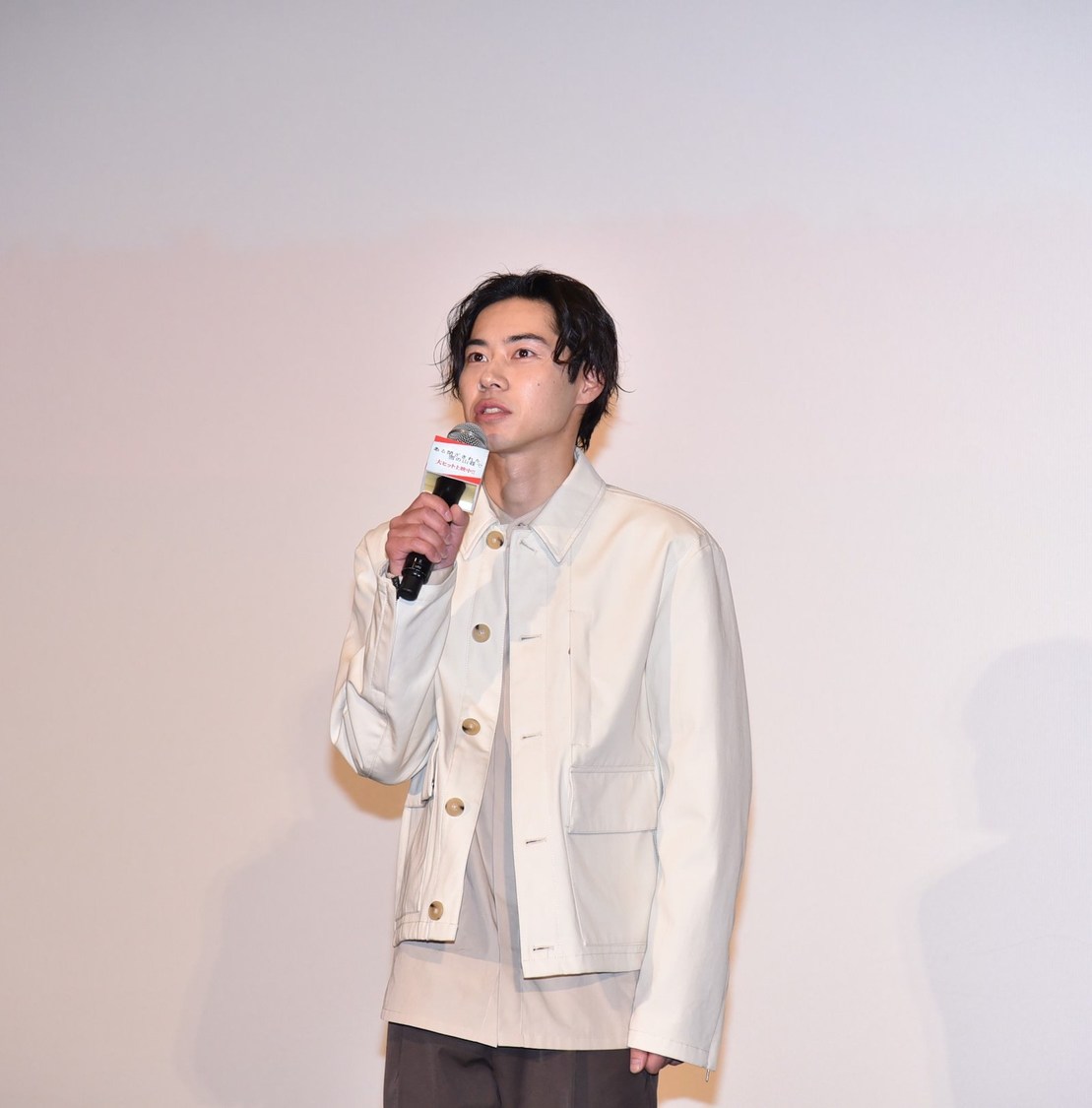 ＜映画『ある閉ざされた雪の山荘で』大ヒット御礼舞台挨拶＞（2024年2月2日／©2024映画『ある閉ざされた雪の山荘で』製作委員会  ©東野圭吾／講談社）