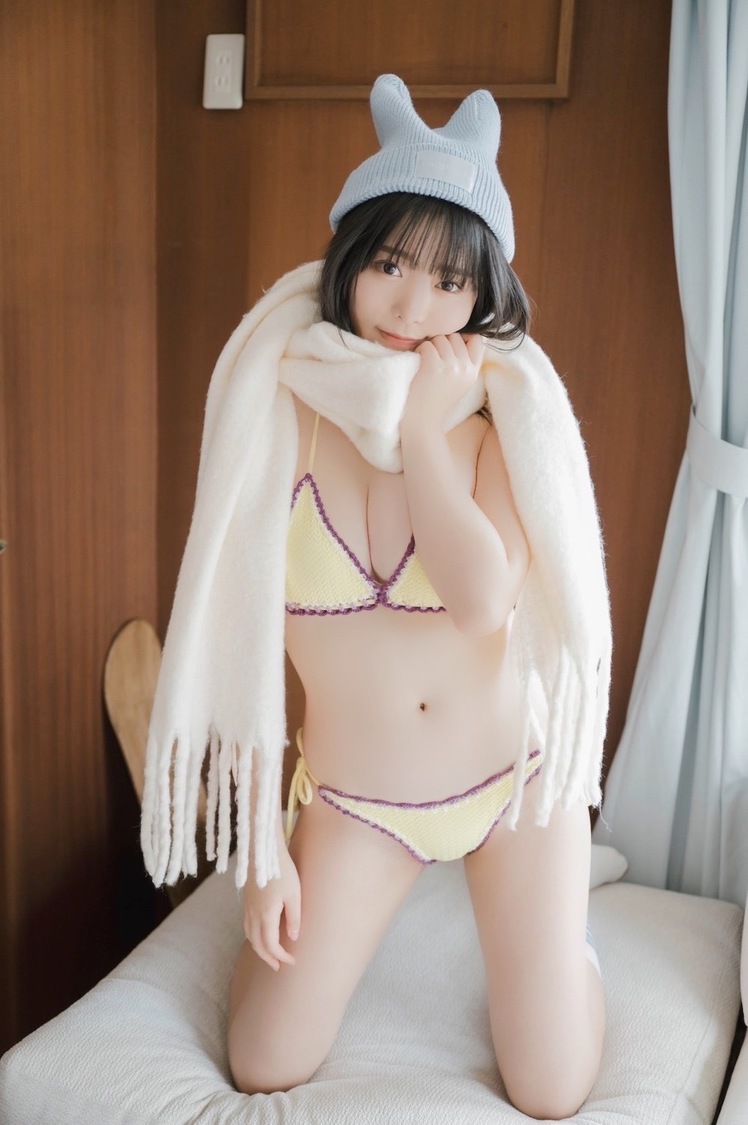 高鶴桃羽『ヤングキングBULL』2024年3月号より