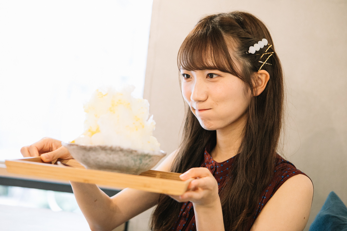 江嶋綾恵梨（26時のマスカレイド）｜東京・世田谷『松﨑煎餅 松陰神社前店』