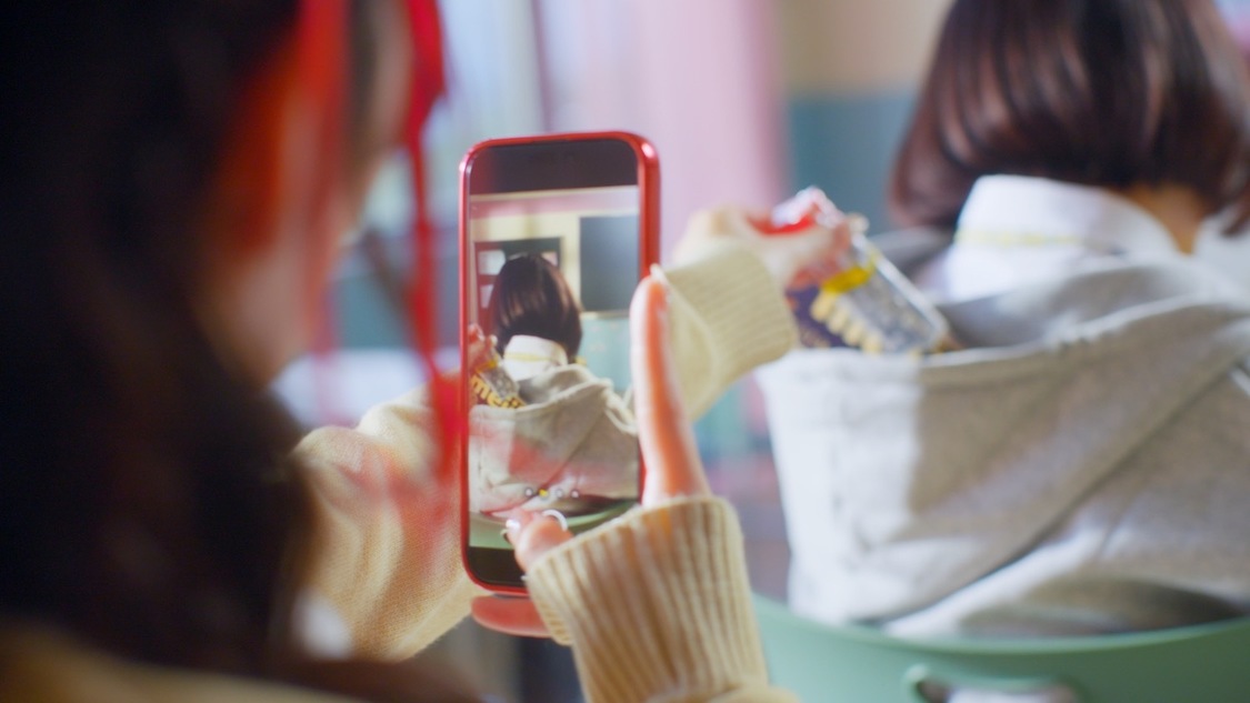 「meiji ♡ FRUITS ZIPPER ハピチョコ ＃推しチョコバレンタイン Ver.」より