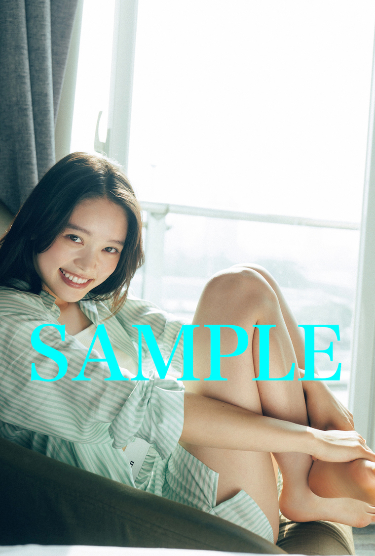 『髙石あかりファースト写真集　幻灯』楽天ブックス購入特典：髙石あかりポストカード